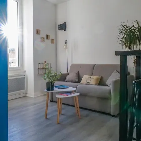 Coeur De 2-4 Personnes Renove Apartment
